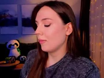 _pureflame_ —  #nonude #shy #brunette #natural #sensual