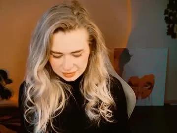 Group adelloyss on Chaturbate