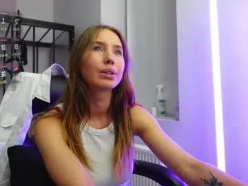 agelina_summer — i will do bj with whipped cream on it #naturalboobs #ass #dildo #bigboobs #feet [777 tokens remaining]