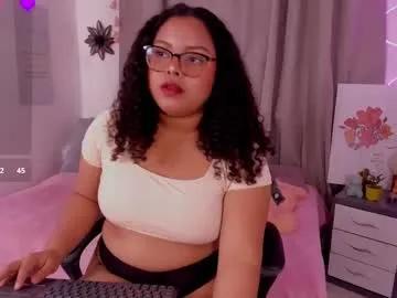 alanaa_gomezz — GOAL: Suck those tits for me  Welcome to my room!I hope I can make your day happy  #feet #bigtits #curvy #bbw #latina