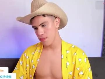 Freechat axel_sliim on Chaturbate