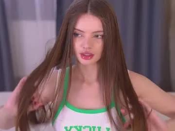 Freechat bellacle on Chaturbate