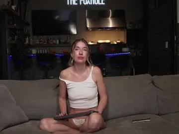 Group blondefoxsilverfox on Chaturbate