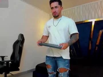 Freechat brad_summer on Chaturbate