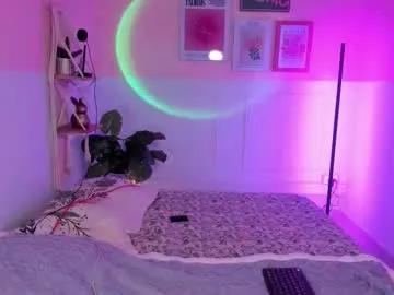 Freechat camilarivers on Chaturbate