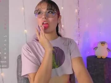 Freechat chloe_evans12 on Chaturbate