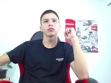 Freechat cumandres on Chaturbate