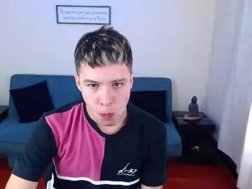 Freechat cumandres on Chaturbate