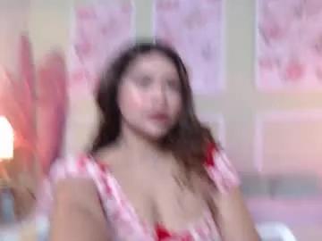 Freechat curlydani on Chaturbate