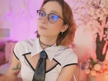 dalahiarushh — Bare skin, strong energy, zero shame.  // GOAL: Spank ass +stretching  #tattoo #natural #submissive #lovense #hairy