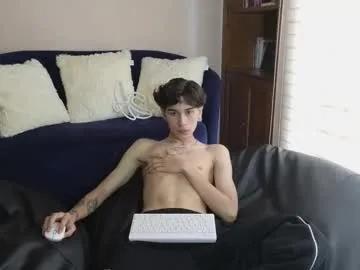 derekswan — No pants [145 tokens left] #new  #feet #bigdick #twink #18