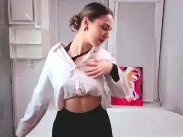 emilydeer — Goal - Jumps x5 #new #shy #brunette #18 #bigboobs [44 tokens remaining]