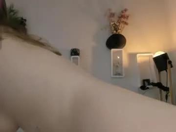 Freechat emilyfinne on Chaturbate