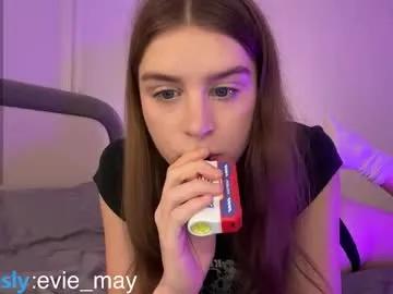 Away evie_may on Chaturbate