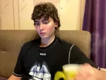 Freechat faustfrost on Chaturbate