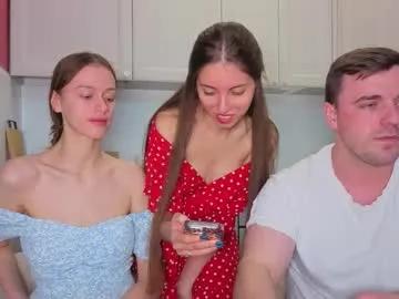 Freechat ihavepaws33 on Chaturbate