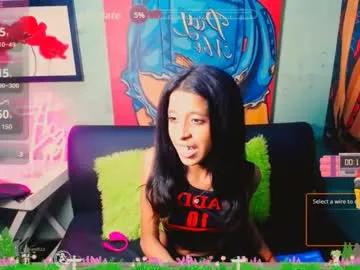 Freechat indianteazerxxxx on Chaturbate