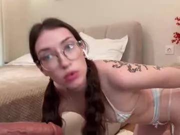 Freechat kellyberry__ on Chaturbate