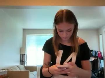 Freechat kenziesmithh on Chaturbate