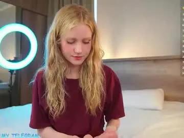 Freechat lanisun on Chaturbate