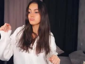 lashonsineath — Dance with hips [102 tokens remaining] Hello guys! I'm Eva and it's great to see you here! #18 #new #shy #braces #latina