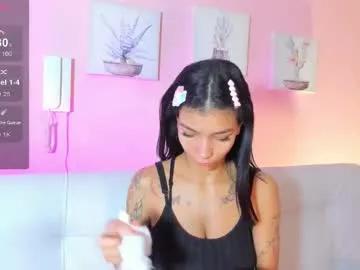 laura_aristizabal_19 — GOAL: naked and twerking [136 tokens remaining] Welcome to my room! #teen #bigboobs #bigtits #erotic #pvt
