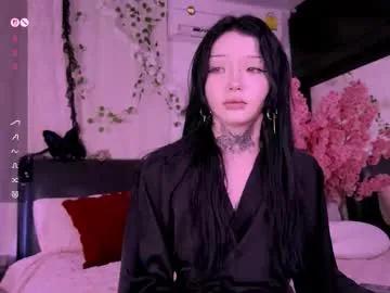 Freechat lein_bone on Chaturbate