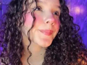 lucylovelyy1 — GOAL: spank ass x5 [40 tokens remaining] :--Hey Guys <3 #hairs #slut #anal #submissive #curvy