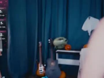 Freechat madnessalise on Chaturbate