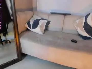 Chaturbate marie_bass is Freechat marie_bass — My heels and long legs invite you to get lost in my short skirt... want to follow me?