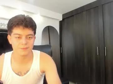 maxxicruz on Chaturbate 