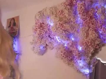 Freechat mila_snoow on Chaturbate