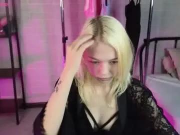 millaholt — oil on my ass [477 tokens left] welcome to my room #young #teen #18 #blonde #daddysgirl
