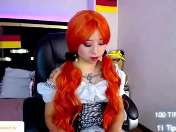 Freechat moon_water__ on Chaturbate