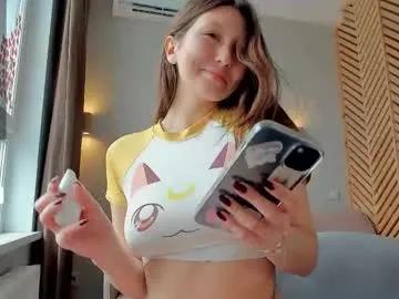 Freechat nerenuu_ on Chaturbate