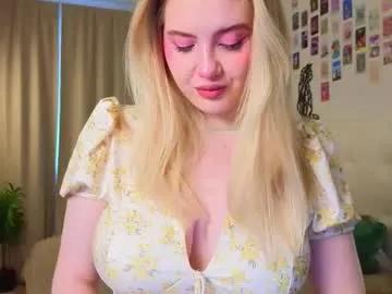 Freechat oliviabr0wn on Chaturbate
