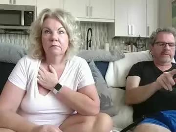 Freechat oneoften1000 on Chaturbate