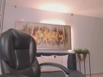 Freechat roxannehill_ on Chaturbate