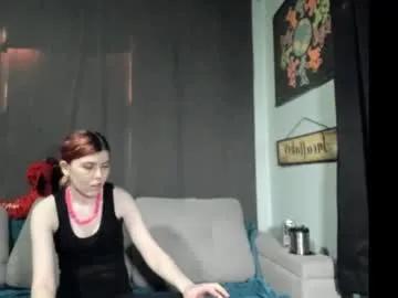 Freechat roxihazeleyes on Chaturbate