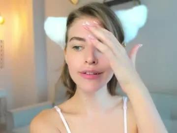 Freechat shelleyharn on Chaturbate