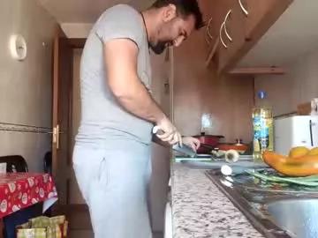 solo4u2 on Chaturbate 