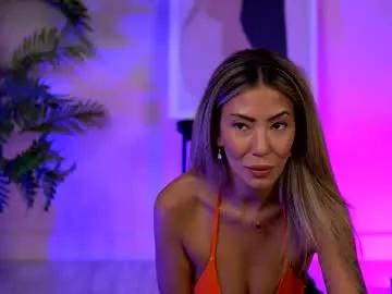 Freechat sophiapotts on Chaturbate