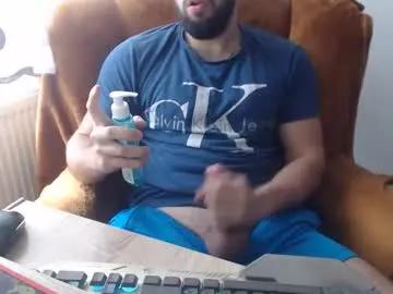 strongcoffee10 — cumshow big dick [777 tokens remaining]