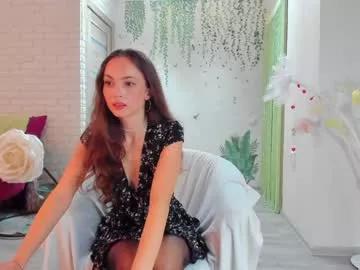 Private sunshine13_ on Chaturbate