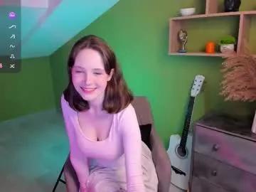 Freechat sweetshy_ on Chaturbate