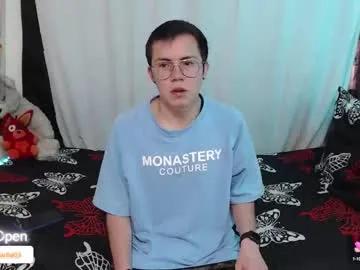 Freechat tina_n_charlie on Chaturbate