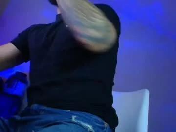 Freechat xandercagex on Chaturbate