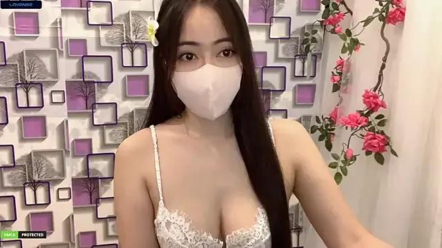 Freechat _ROSE_22 on StripChat