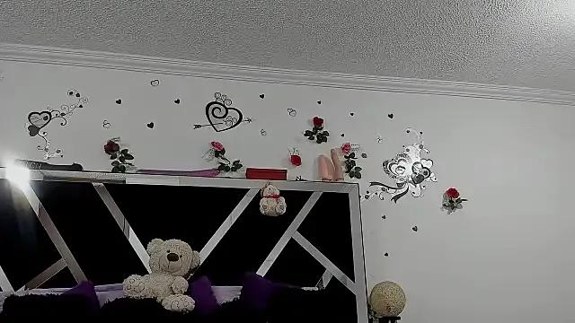 Freechat abby_eemily on StripChat