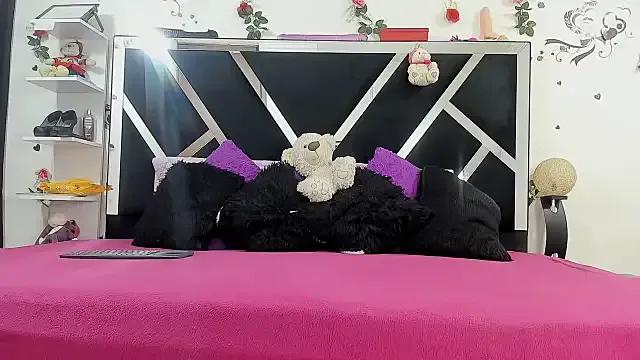 Freechat abby_eemily on StripChat